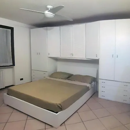 Apartment White House